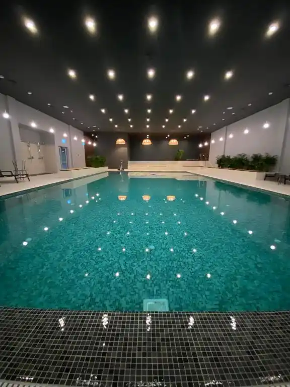 Spa 15 Bazin de înot